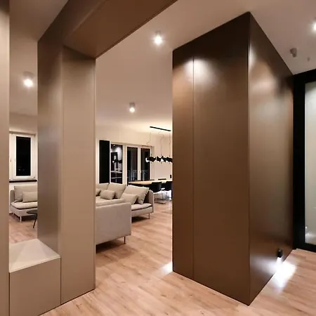 Apartament Z Widokiem Na Park Apartament