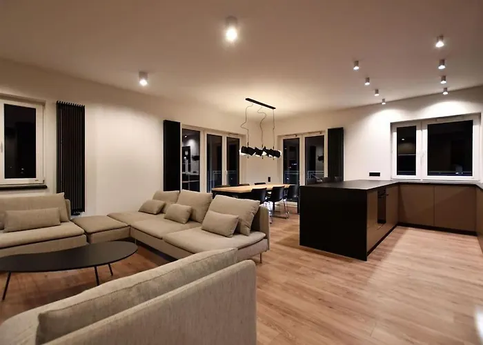 شقة Apartament Z Widokiem Na Park