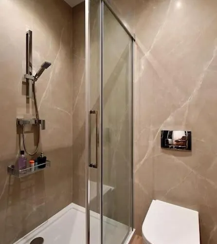 شقة Apartament Z Widokiem Na Park وودج